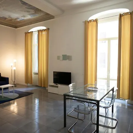 La Casa Di Napoleone Lägenhet *