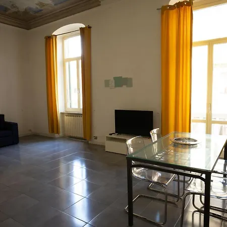 La Casa Di Napoleone Lägenhet